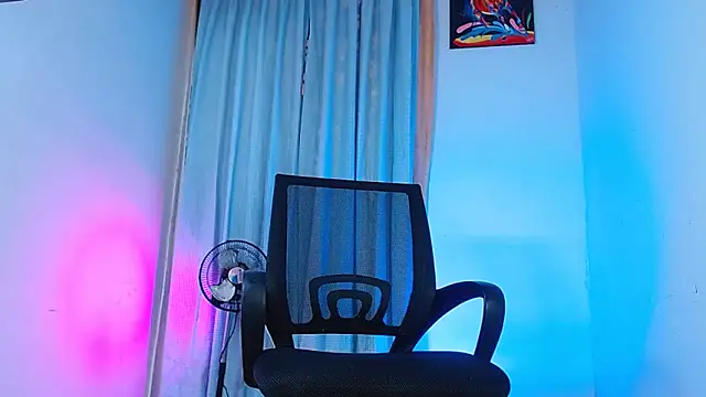 Snapshot of DanteSantoro chatting on 6, 2, 2026 DanteSantoro online show from 6, 2, 2026