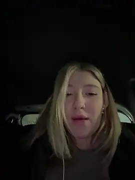 Snapshot of littlebitchess chatting on 26, 11, 2025 littlebitchess online show from 26, 11, 2025