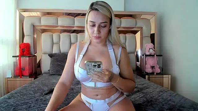 candy-sam28 online show from 11, 11, 2025