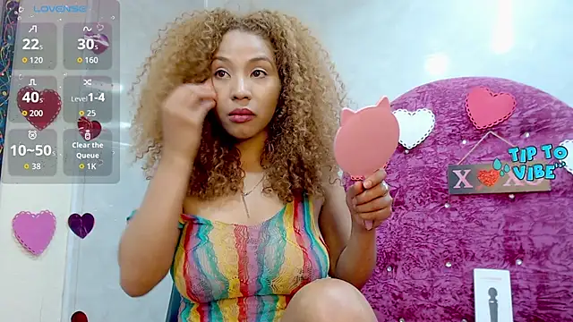Litzy Curly online show from 13, 10, 2025