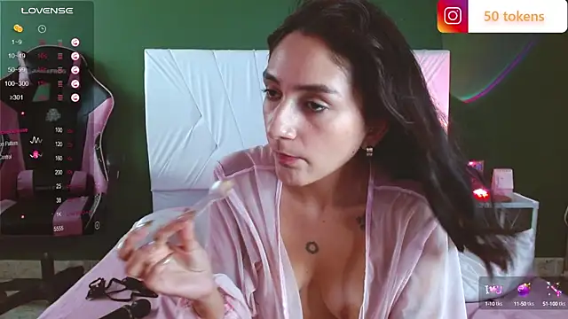 Mei Kelly online show from 15, 3, 2025