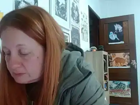 Snapshot of ViioletaMora chatting on 5, 7, 2026 ViioletaMora online show from 5, 7, 2026