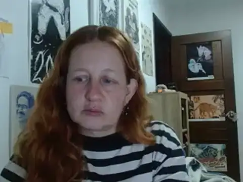 Snapshot of ViioletaMora chatting on 14, 7, 2026 ViioletaMora online show from 14, 7, 2026
