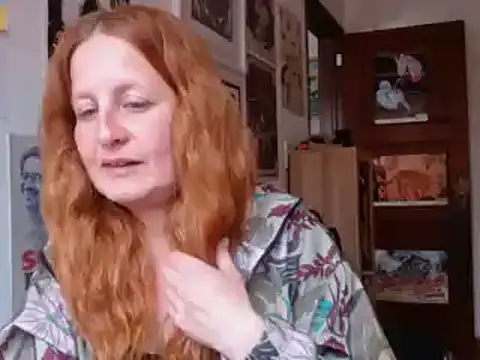 Snapshot of ViioletaMora chatting on 17, 7, 2026 ViioletaMora online show from 17, 7, 2026