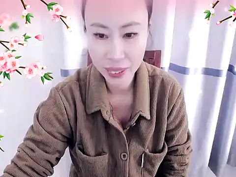 Snapshot of xiaoxuer chatting on 4, 12, 2024 xiaoxuer online show from 4, 12, 2024