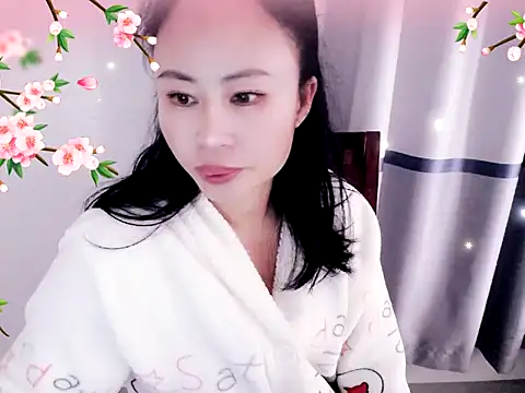 Snapshot of xiaoxuer chatting on 6, 12, 2024 xiaoxuer online show from 6, 12, 2024