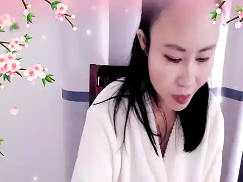 Snapshot of xiaoxuer chatting on 17, 12, 2024 xiaoxuer online show from 17, 12, 2024
