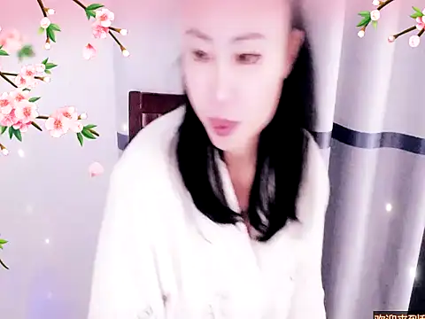Snapshot of xiaoxuer chatting on 10, 1, 2025 xiaoxuer online show from 10, 1, 2025