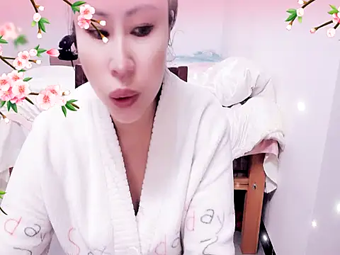 Snapshot of xiaoxuer chatting on 27, 2, 2025 xiaoxuer online show from 27, 2, 2025
