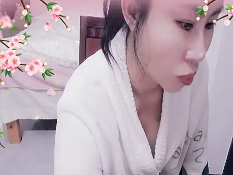 Snapshot of xiaoxuer chatting on 13, 3, 2025 xiaoxuer online show from 13, 3, 2025