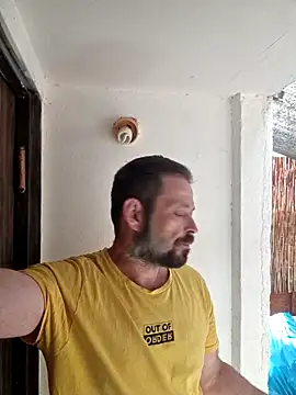 Snapshot of zefside42 chatting on 8, 10, 2025 zefside42 online show from 8, 10, 2025