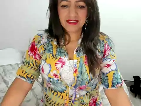 MonicaGarcia  online show from 1, 3, 2025