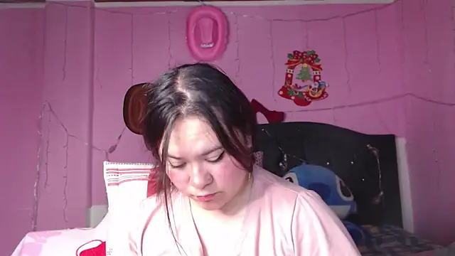 NikkiRous  online show from 15, 2, 2025