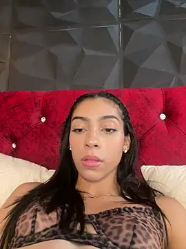 Snapshot of Ema_azel chatting on 31, 12, 2024 Ema azel online show from 31, 12, 2024