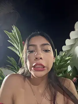 Snapshot of Ema_azel chatting on 17, 1, 2025 Ema azel online show from 17, 1, 2025