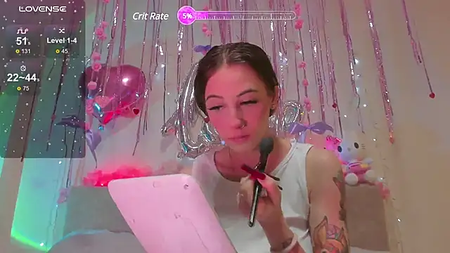 Snapshot of MelodyElf chatting on 20, 2, 2025 MelodyElf online show from 20, 2, 2025