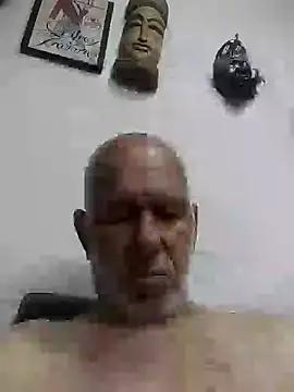 FabiQuilmes online show from 12, 1, 2025