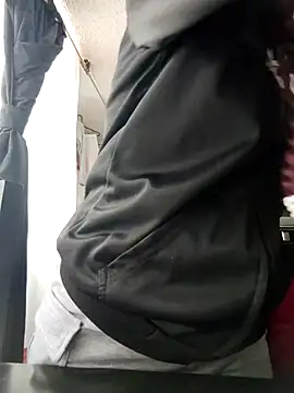 Sasha smith23 online show from 14, 2, 2025