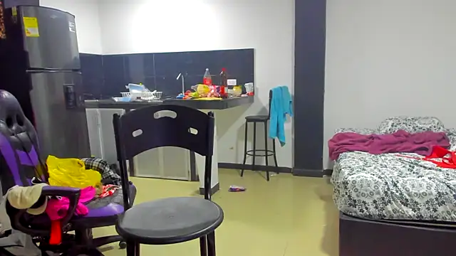 Snapshot of barbara_anal_squirt_ chatting on 9, 3, 2025 barbara anal squirt online show from 9, 3, 2025