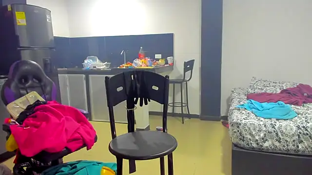 Snapshot of barbara_anal_squirt_ chatting on 9, 3, 2025 barbara anal squirt online show from 9, 3, 2025