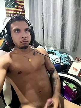 Snapshot of privpunhetinha01 chatting on 8, 1, 2026 privpunhetinha01 online show from 8, 1, 2026