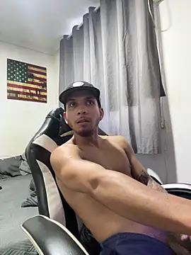 Snapshot of privpunhetinha01 chatting on 25, 3, 2026 privpunhetinha01 online show from 25, 3, 2026