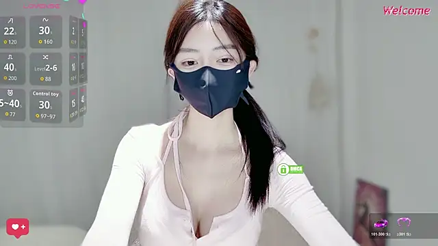 Snapshot of Duduludululu chatting on 18, 12, 2025 Duduludululu online show from 18, 12, 2025