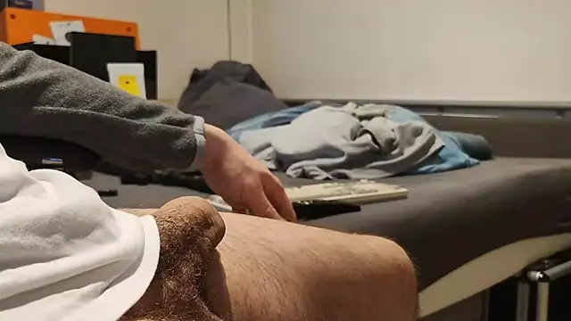 Alphapimmelchen online show from 19, 12, 2024
