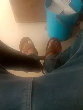 sexoooj online show from 6, 4, 2026