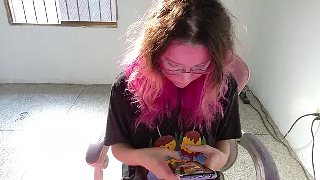 Snapshot of WandaDoll chatting on 12, 1, 2026 WandaDoll online show from 12, 1, 2026