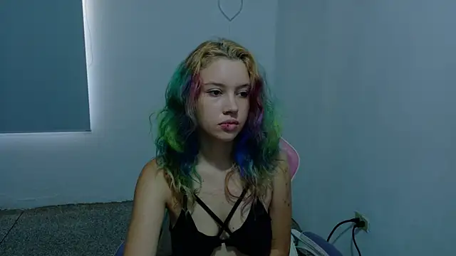 Snapshot of WandaDoll chatting on 5, 2, 2026 WandaDoll online show from 5, 2, 2026