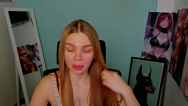 Molly sweetie online show from 3, 12, 2024