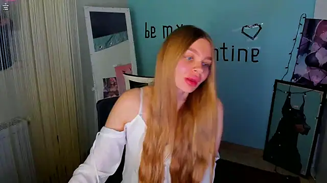 Molly sweetie online show from 10, 2, 2025