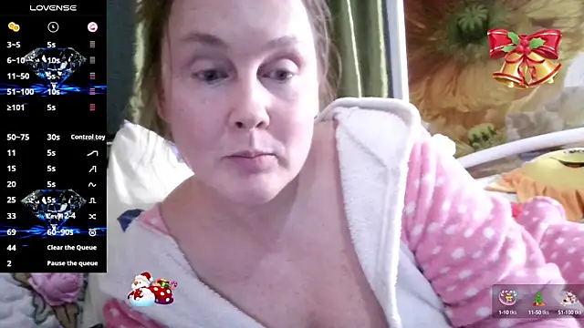 Snapshot of pussykroshka chatting on 30, 12, 2024 pussykroshka online show from 30, 12, 2024