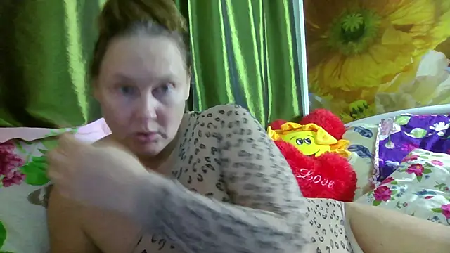 Snapshot of pussykroshka chatting on 4, 10, 2025 pussykroshka online show from 4, 10, 2025