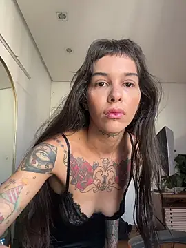 Snapshot of Nikatsu chatting on 13, 11, 2025 Nikatsu online show from 13, 11, 2025