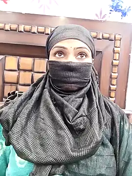 Snapshot of Yours-Bebo chatting on 18, 1, 2025 Yours-Bebo online show from 18, 1, 2025