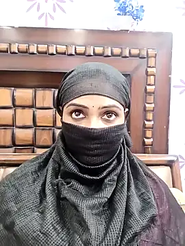 Snapshot of Yours-Bebo chatting on 23, 1, 2025 Yours-Bebo online show from 23, 1, 2025