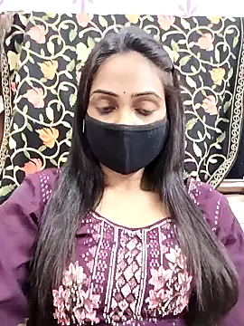 Snapshot of Yours-Bebo chatting on 26, 2, 2025 Yours-Bebo online show from 26, 2, 2025