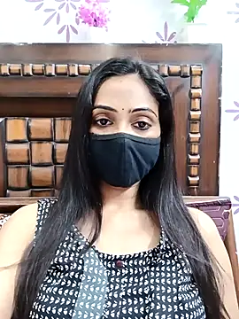 Snapshot of Yours-Bebo chatting on 28, 10, 2025 Yours-Bebo online show from 28, 10, 2025