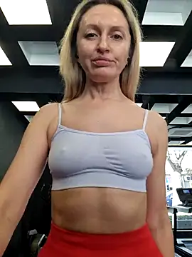 Miss    Mia  online show from 6, 3, 2025