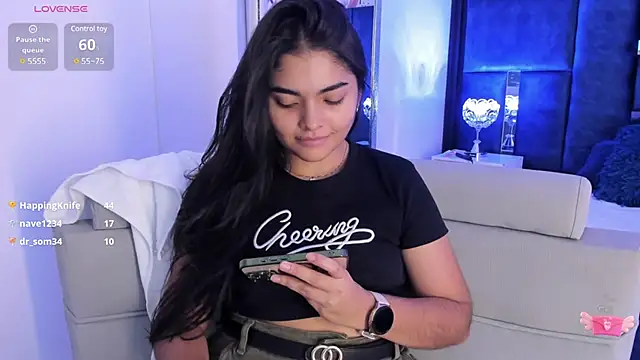 Snapshot of GiselOrtiz chatting on 28, 1, 2025 GiselOrtiz online show from 28, 1, 2025