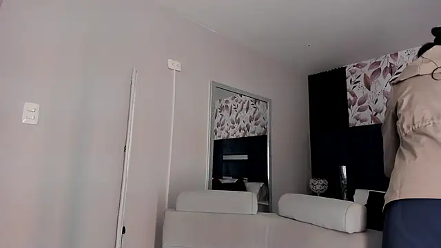 Snapshot of GiselOrtiz chatting on 1, 6, 2026 GiselOrtiz online show from 1, 6, 2026