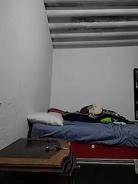 Danielitohot23cm online show from 2, 12, 2025