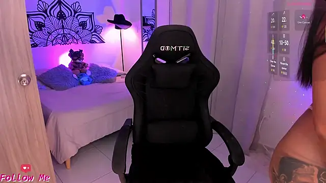 Snapshot of LouaneBourVip chatting on 30, 3, 2026 LouaneBourVip online show from 30, 3, 2026