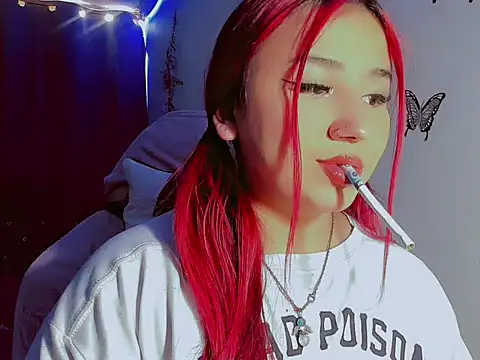 Snapshot of madisonx17 chatting on 6, 11, 2025 madisonx17 online show from 6, 11, 2025