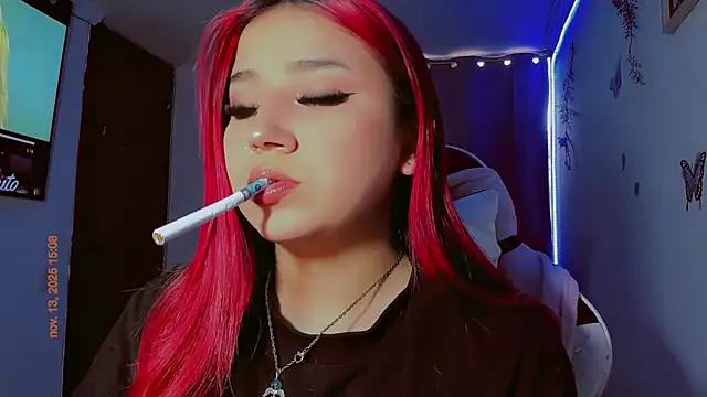 Snapshot of madisonx17 chatting on 13, 11, 2025 madisonx17 online show from 13, 11, 2025