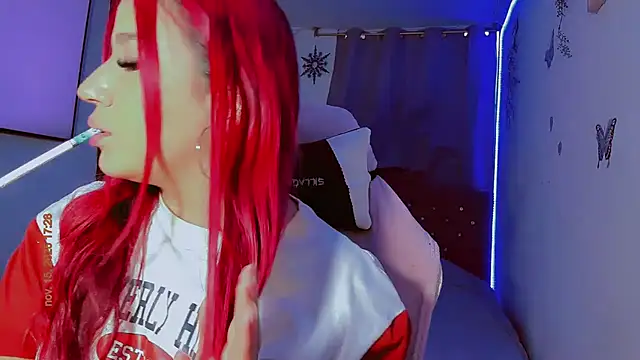 Snapshot of madisonx17 chatting on 15, 11, 2025 madisonx17 online show from 15, 11, 2025