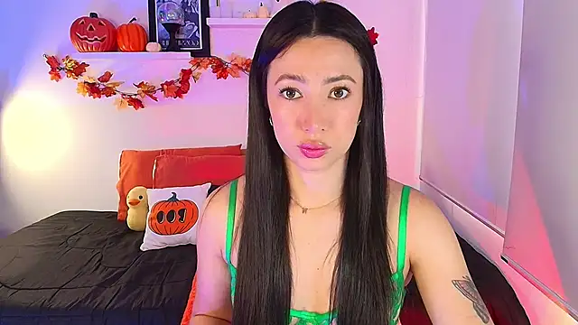 lilyy evanss online show from 27, 10, 2025