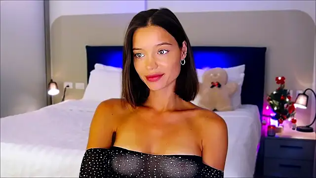 wow Mia online show from 11, 1, 2025